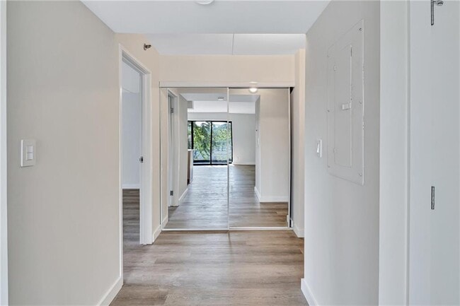Building Photo - 2460 Peachtree Rd