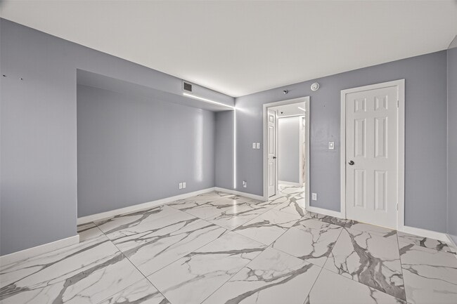 Building Photo - 3525 Sage Rd