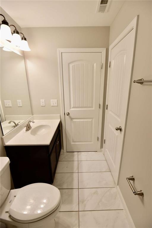 Building Photo - 1223 Foxcroft Ln