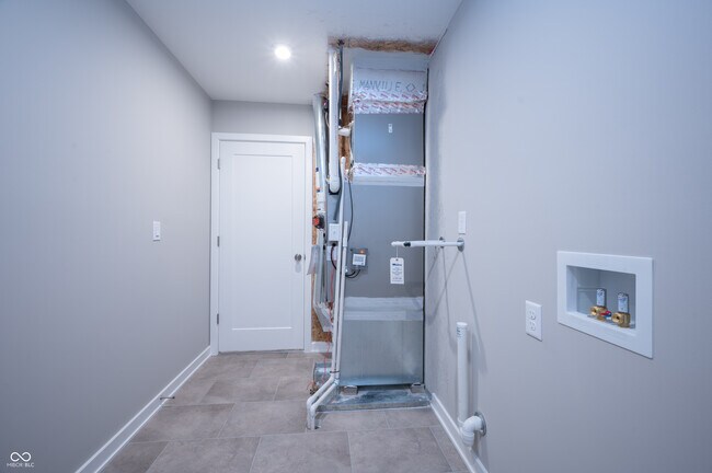 Building Photo - 7294 Broadview Ln