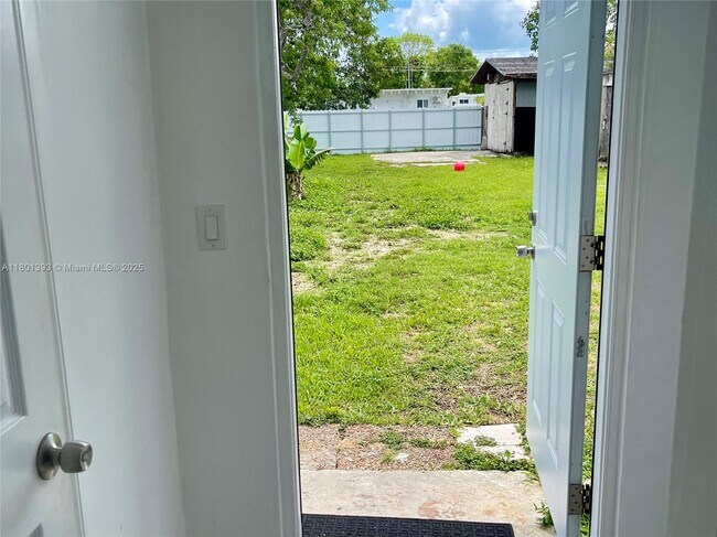 Building Photo - 26741 SW 139th Ave