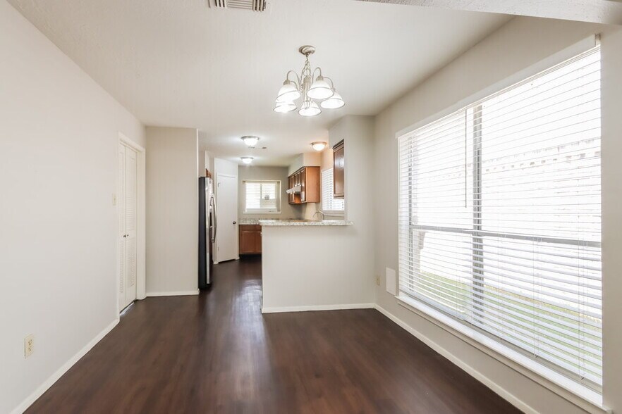 Building Photo - 11426 Milners Point Dr