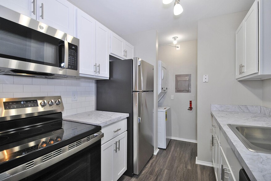 Primary Photo - Village of Canton Apartments