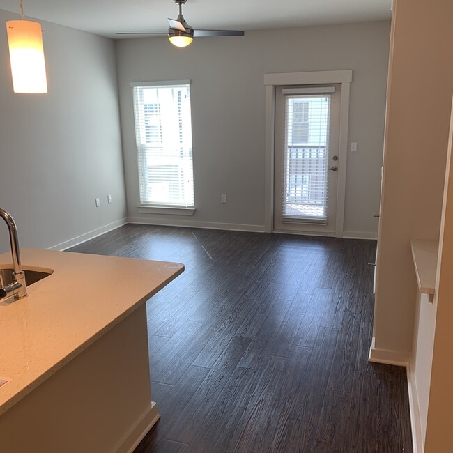 Building Photo - 109 Residences Ln