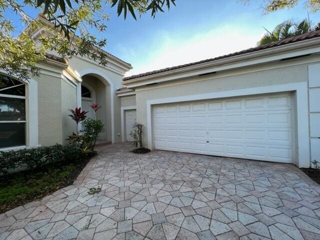 Building Photo - 104 Isle Dr