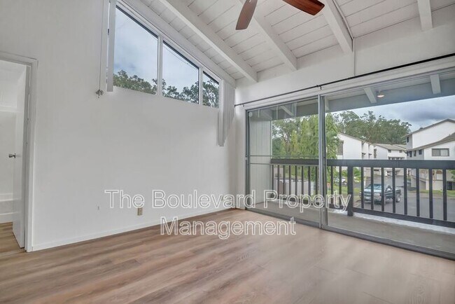 Building Photo - 95-045 Hokuiwa St