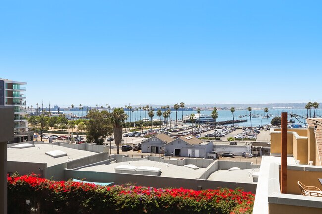 Primary Photo - 2064 Kettner Blvd