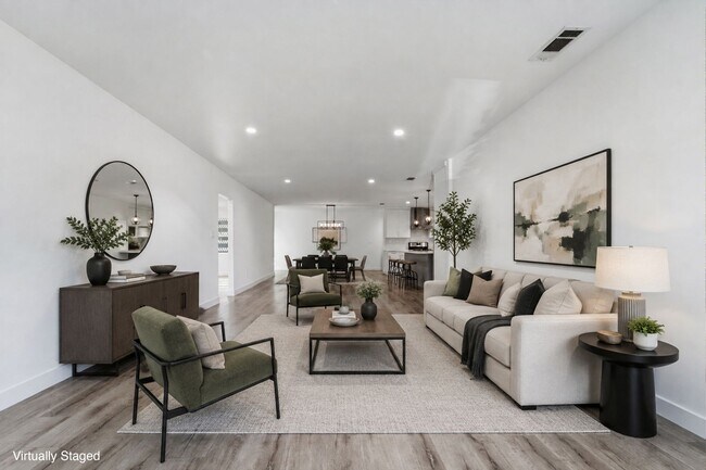 Building Photo - Modern Gated Retreat on a Private Lot.