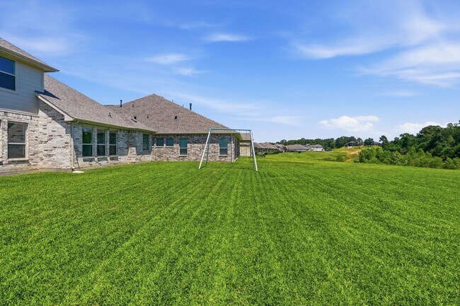 Building Photo - 208 Peninsula Pt Dr