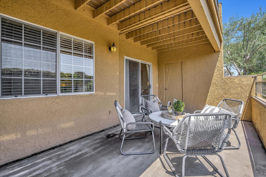 Building Photo - 440 Bollinger Canyon Ln