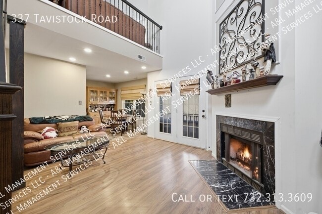 Building Photo - 337 Tavistock Rd