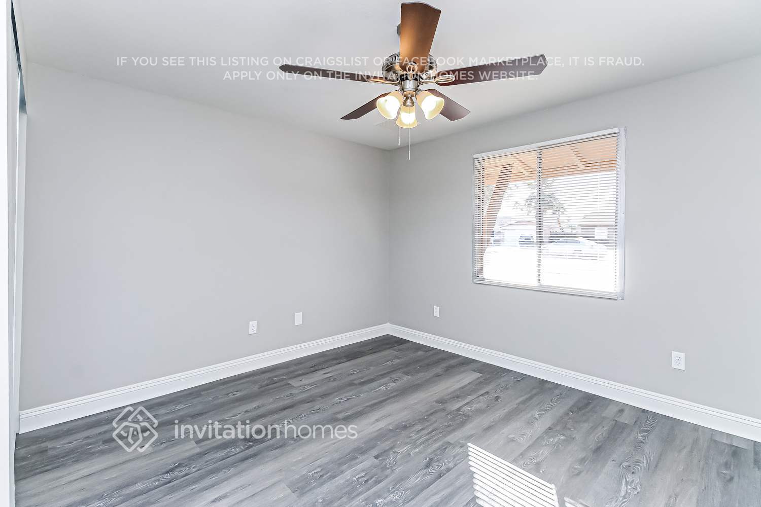 Building Photo - 3718 E Gelding Dr