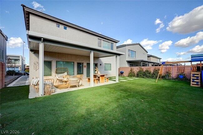 Building Photo - 6723 Tangled Vines Ave