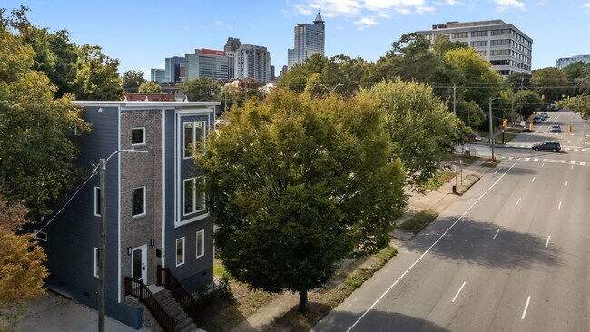 Building Photo - 516 New Bern Ave