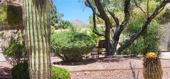 Building Photo - 3013 Sungold Dr