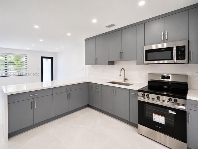 Building Photo - 1855 NW 93rd Terrace