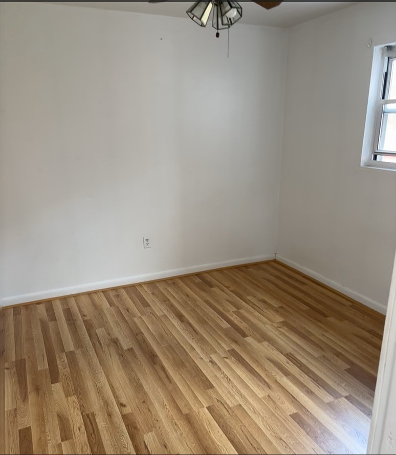 Bedroom view 1 - 3435 Dawson St