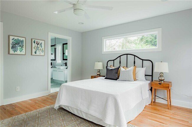 Building Photo - 259 Mellrich Ave NE