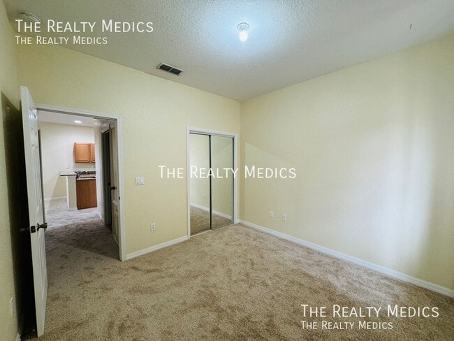 Building Photo - 1654 Cumin Dr