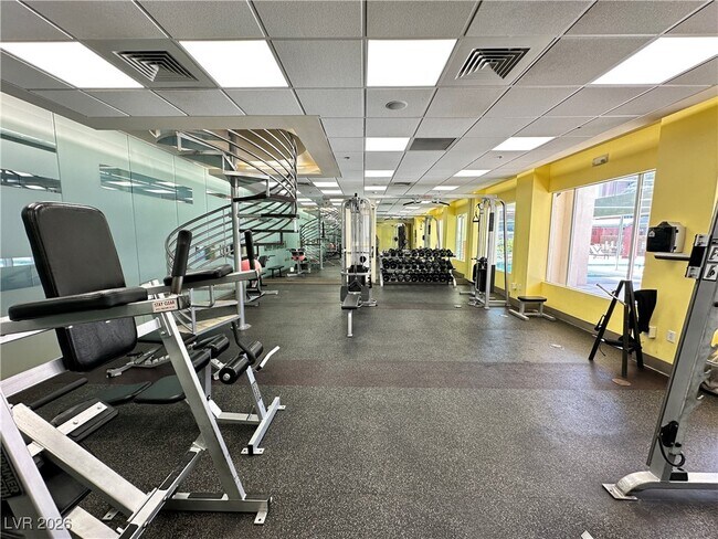 Building Photo - 23 E Agate Ave