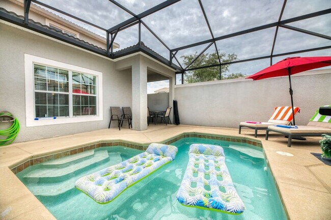 Building Photo - 1571 Moon Valley Dr