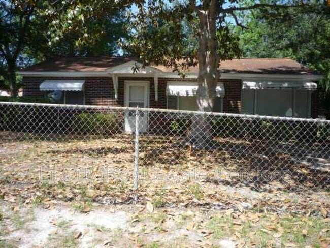 Primary Photo - 503 Stewart Dr