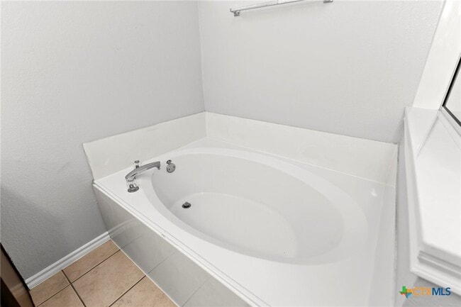 Building Photo - 7003 Currier Cove