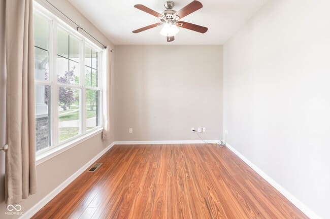 Building Photo - 1325 Brentford Ln