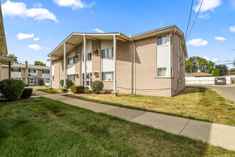 Building Photo - 550 Harrison Blvd