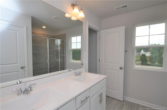 Building Photo - 1057 Shoreside Dr