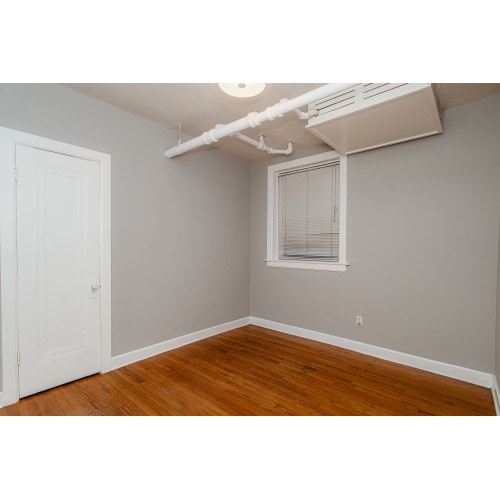 Building Photo - 1930 N Richmond St