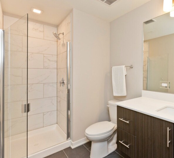 Primary Photo - 301 W North Ave