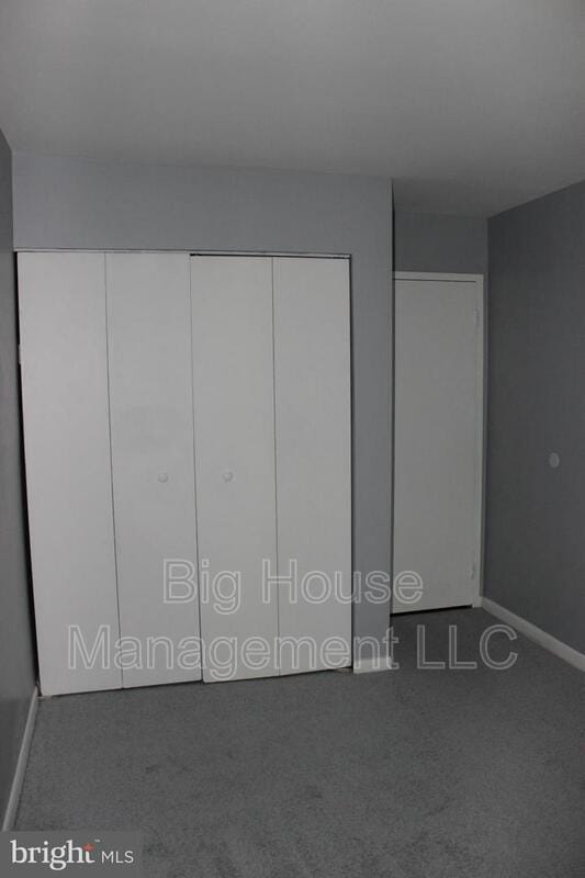 Building Photo - 2316 Freetown Ct
