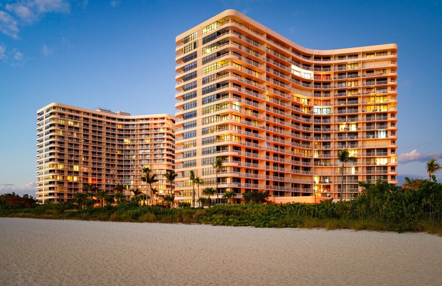 Building Photo - 380 Seaview Ct