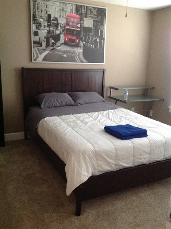 Building Photo - 3735 Main Plaza Dr