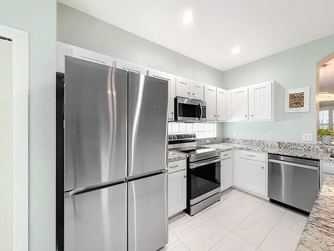 Building Photo - 1143 Canoe Point