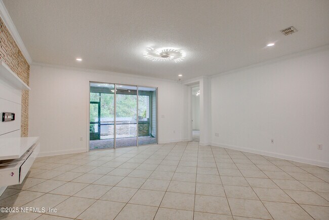 Building Photo - 174 Antilles Rd