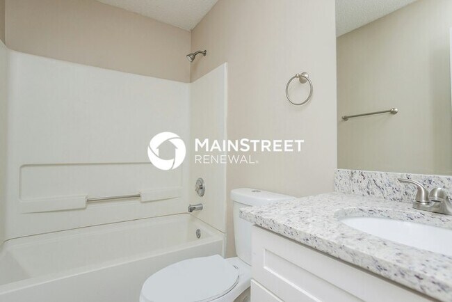 Building Photo - 5 Bedroom Pet-Friendly Home in Fairburn, GA with Main Street Renewal