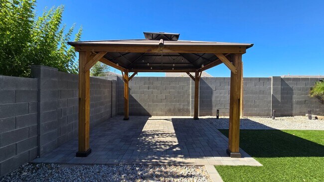 Building Photo - Amazing home for the money! Gorgeous backyard!