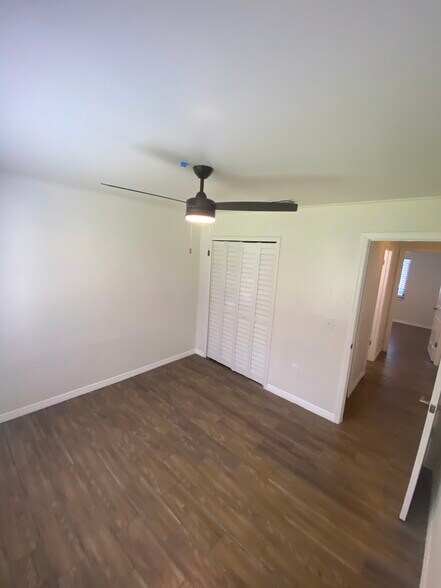 Bedroom 3 - 5210 Sunrise Blvd