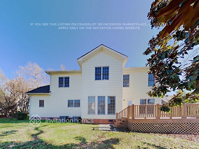 Building Photo - 17125 Windy Oaks Ct