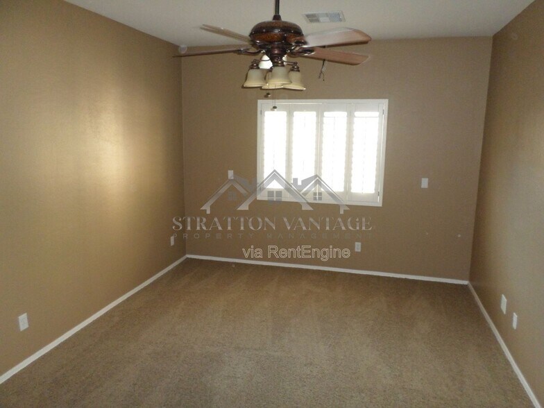 Building Photo - 4078 E Peach Tree Dr