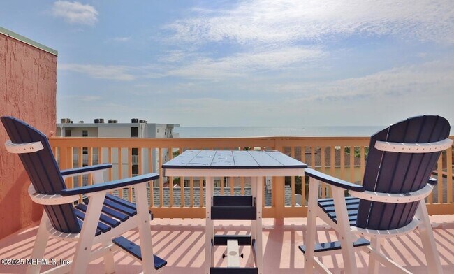 Building Photo - 1111 1st St N