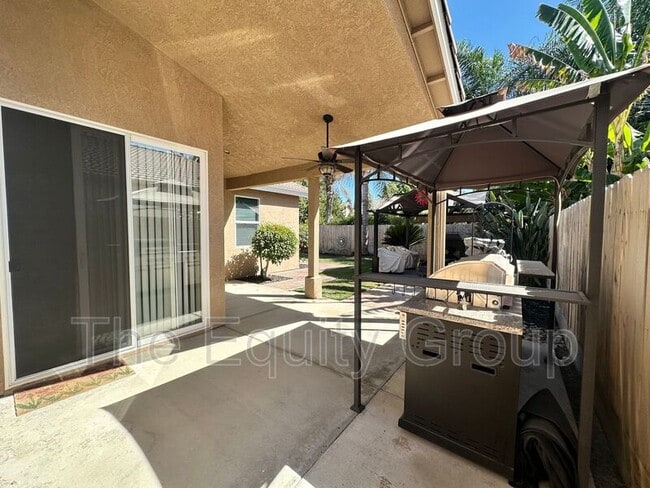 Building Photo - 1523 E Monte Vista Ct