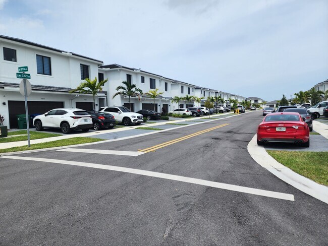 Building Photo - 10892 SW 232nd Ter