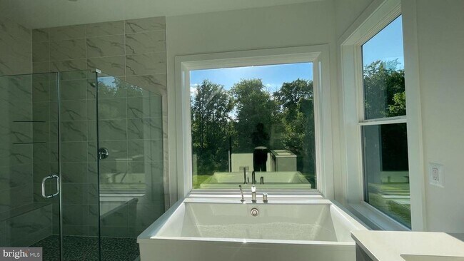Building Photo - 24827 Yellow Poplar Pl
