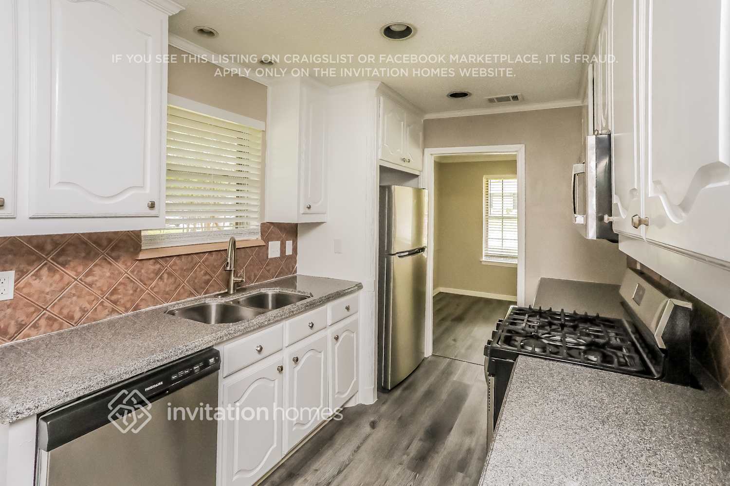 Building Photo - 316 Ray Ave