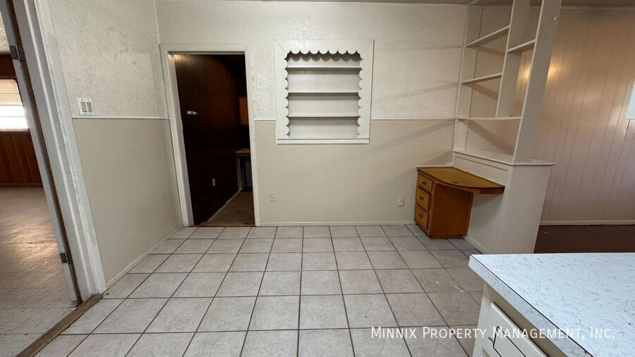 Building Photo - 4411 45th St