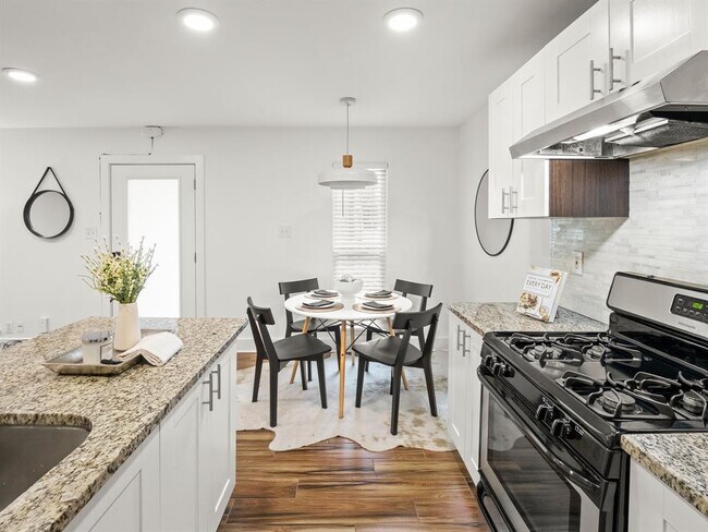 Building Photo - 5820 Berkman Dr