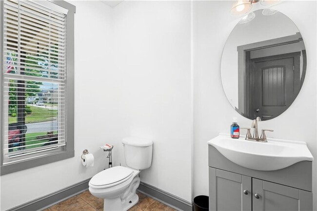 Building Photo - Charming Craftsman Home in Solamere